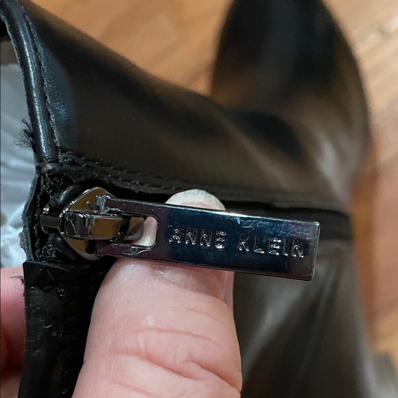 Anne Klein Black 8-1/2 Ankle Booties new without the box - Picture 5 of 8